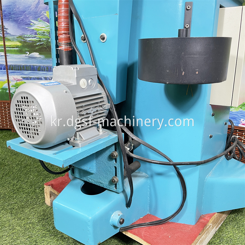 Single Thread Goodyear Shoes Welt Stitching Machine 14 Jpg